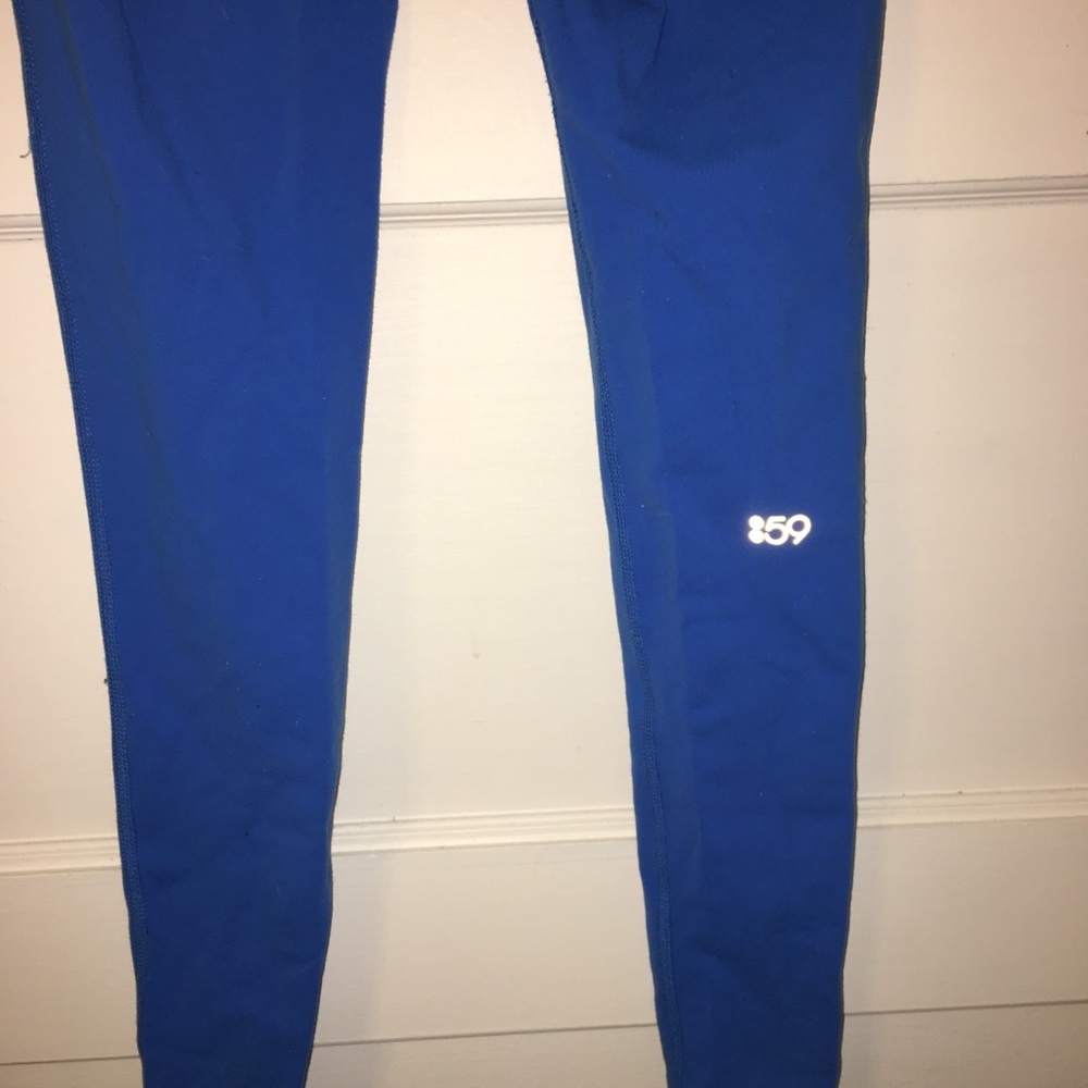 Splits59 blue leggings!